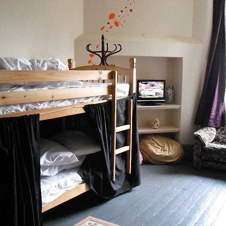 Art Roch Hostel Edinburgh Dış mekan fotoğraf