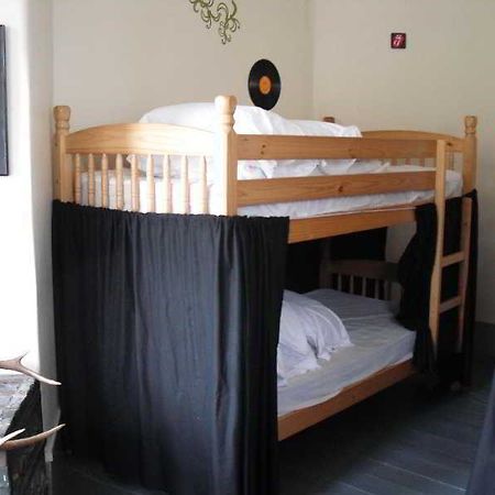 Art Roch Hostel Edinburgh Dış mekan fotoğraf
